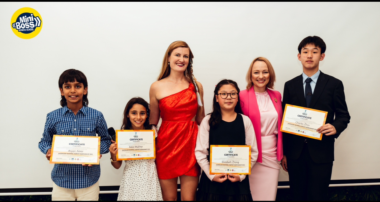 Mia Bowyer as National Judge for MiniBoss with young entrepreneurs